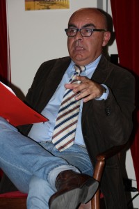 Giuliano Monari in qualità di Presidente del sodalizio culturale centese condurrà l'incontri dialogando con i vari artisti invitati !