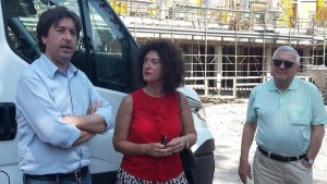 sx foto. fabrizio toselli sindaco di cento, cristiana fantozzi presidente della fondazione caricento e valerio scianti titolare dell'imprsa costruttrice del pronto soccorso