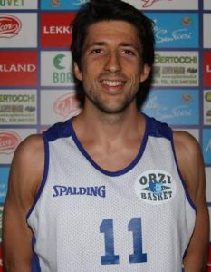 SPORT BASKET BRESCIA SERIE B PRIMI PIANI GIOCATORI ORZIBASKET NELLA FOTO BONA MARCO LEADER DEGLI ORCEANI (AGENZIA REPORTER