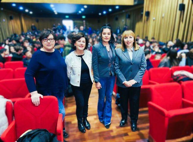 Bullismo e cyberbullismo SFOCATA FONDO